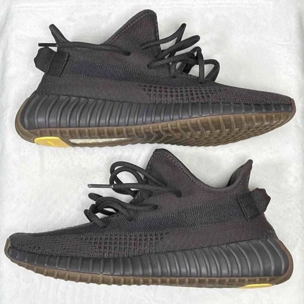 Adidas Yeezy Boost 350 V2 “Cinder Non-Reflective” | FY2903 | 8.5M - Picture 5 of 12